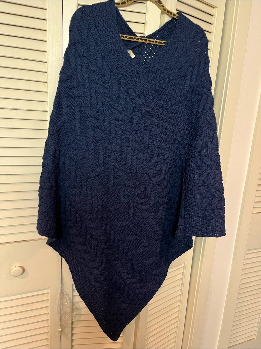 V-Neck Navy Cable Knit Poncho Sweater, xxl